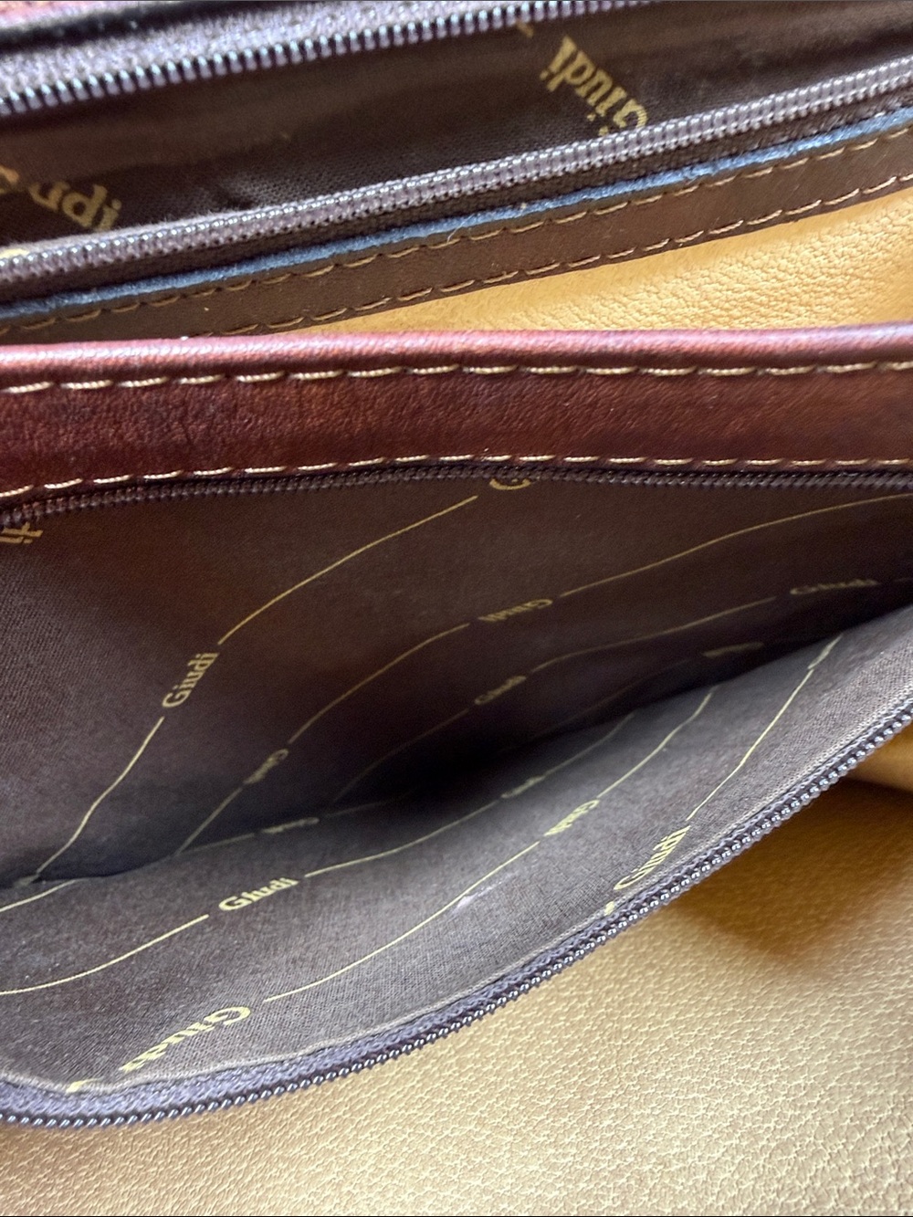 Guidi Vintage Brown Leather Crossbody Messenger Unisex Folio Work Bag - Picture 9 of 10